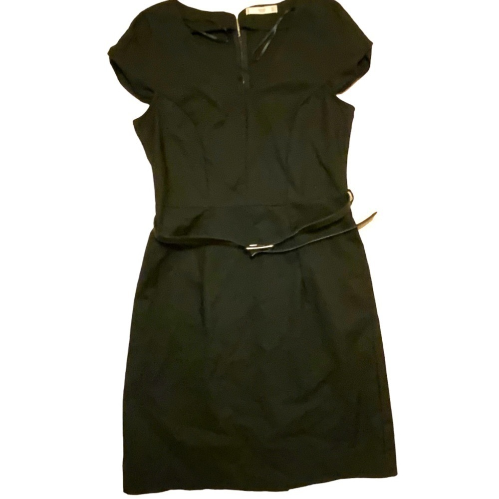 NWOT Medium MNG‎ little black dress w belt